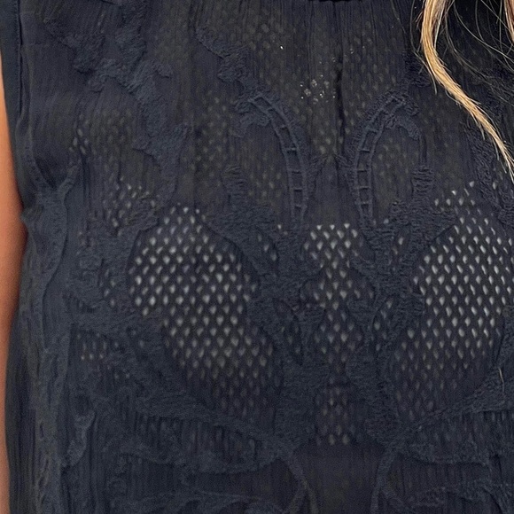 NEW Trouve Sleeveless Top Sheer Mesh Textured Layers Going Out Top Black | XS - Picture 4 of 11